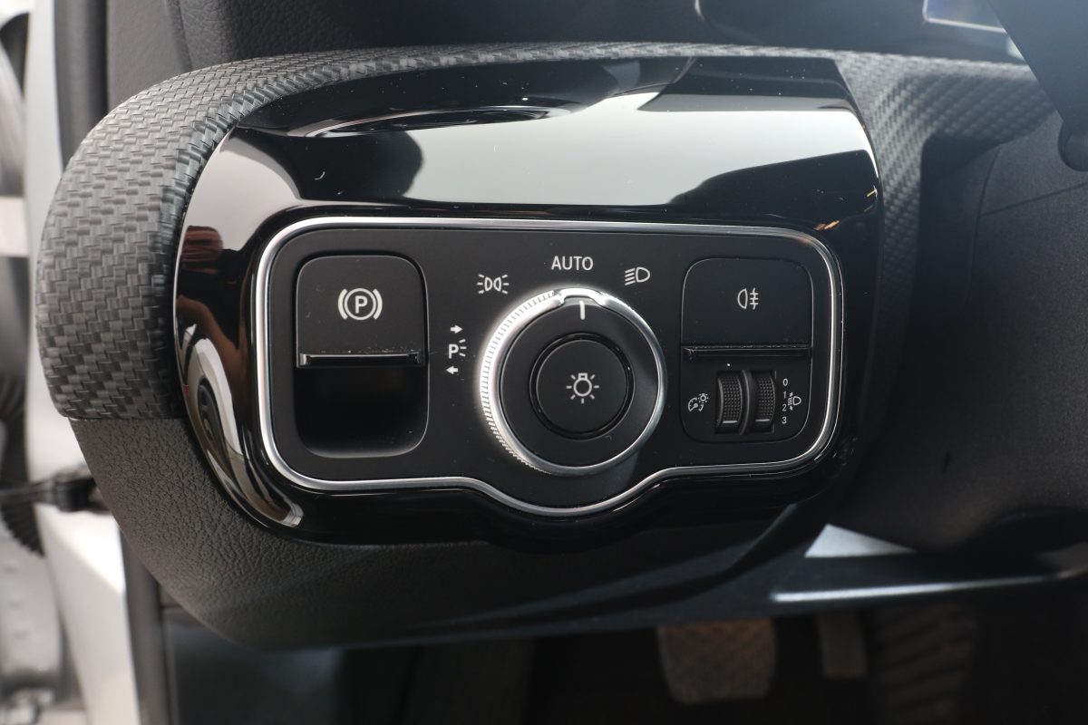 Mercedes-Benz A 180 - Bild 15