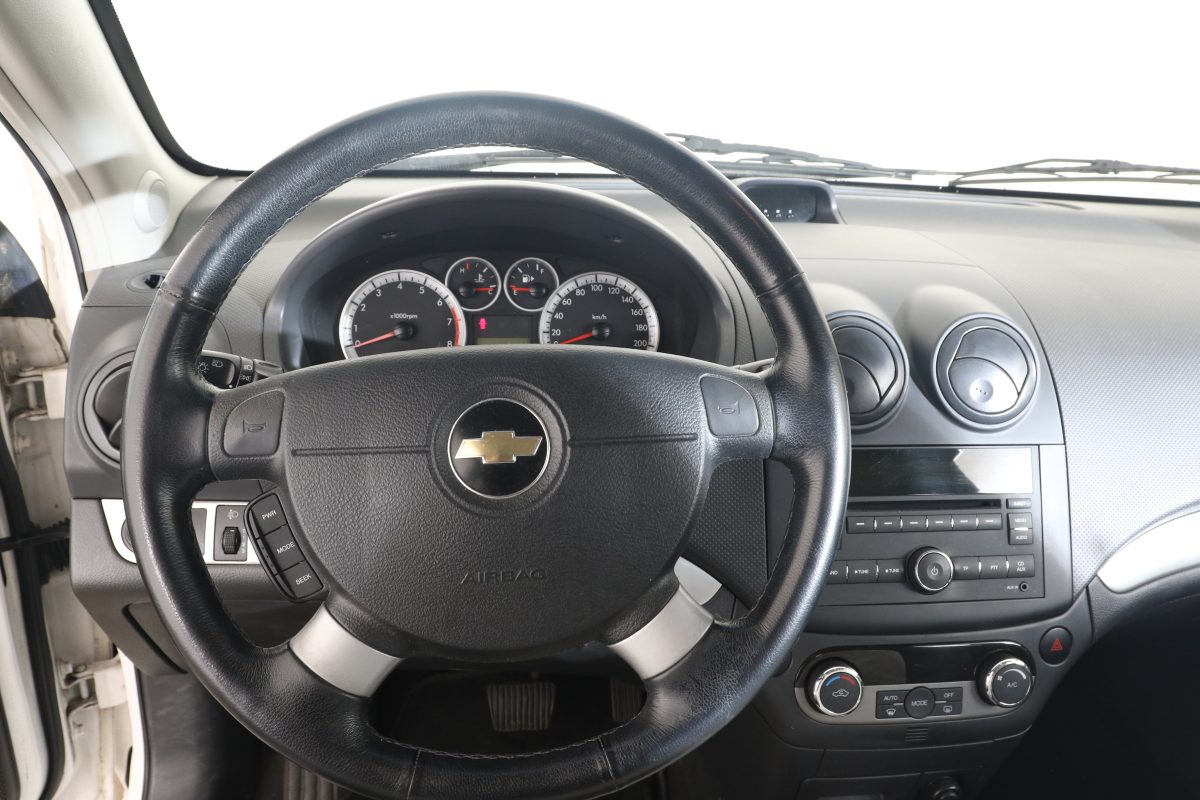 Chevrolet Aveo - Bild 12