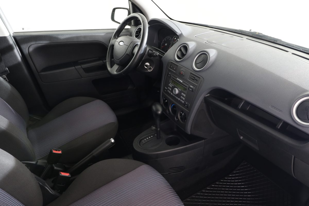 Ford Fusion - Bild 12