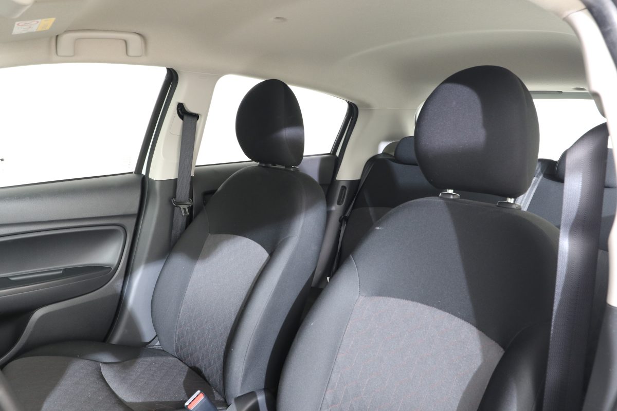 Mitsubishi Space Star - Bild 13